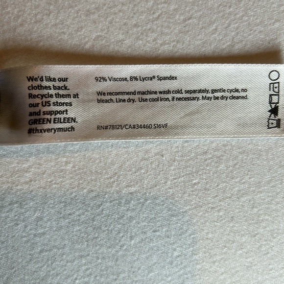 Eileen Fisher stretchy tunic - Picture 3 of 3